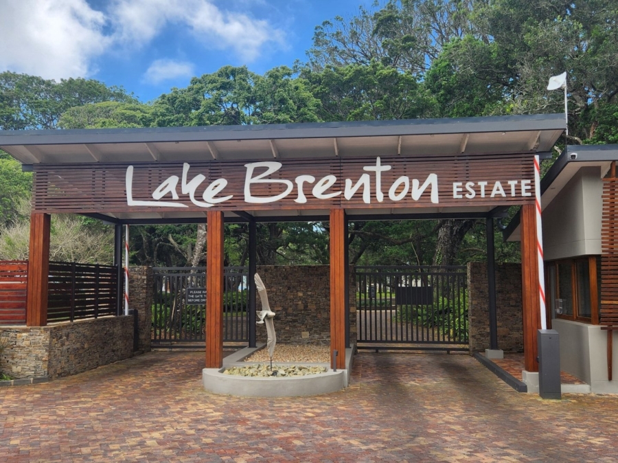  Bedroom Property for Sale in Brenton On Lake Western Cape